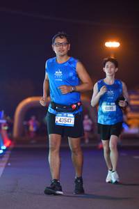 BIB: 43547, 41195
                            <button type="button" onclick="openModal(21458610)" class="btn btn-primary btn-sm float-right btn-popup" data-toggle="modal" data-target=".modal-high-quality">
                        <i class="fas fa-shopping-cart"></i> Add to Cart
                    </button>
                                            <button type="button" onclick="isThisMe(21458610, true)" class="btn btn-success btn-sm float-right btn-popup btn-isme hidden" data-toggle="tooltip" data-placement="bottom" title="นี่คือรูปของคุณใช่ไหม คลิกที่นี่เพื่อเอาเข้าอัลบั้ม">
                        <i class="fas fa-plus"></i> Add to album
                    </button>
                    <button type="button" onclick="isThisMe(21458610, false)" class="btn btn-warning btn-sm float-right btn-popup btn-isnotme hidden">
                        <i class="fas fa-ban"></i> Remove from album
                    </button>
